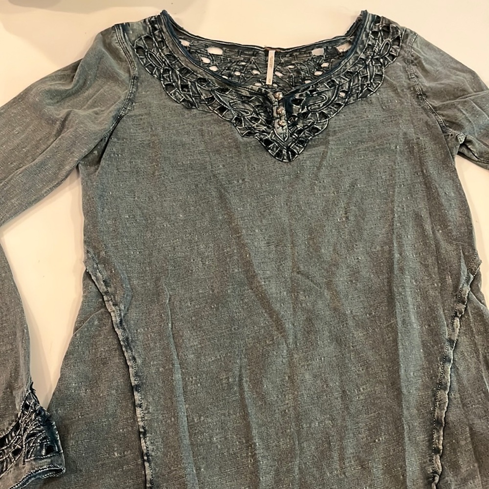 Free People shirt